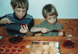 Ach, ist die Weihnachtszeit nicht sch&ouml;n friedlich;-)